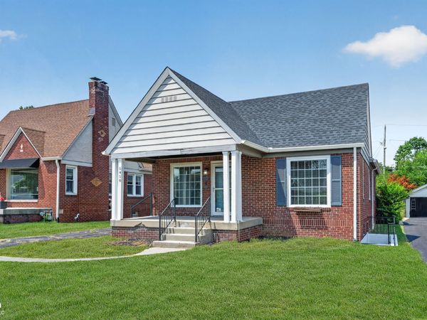 5428 E 10th Street, Indianapolis, IN 46219