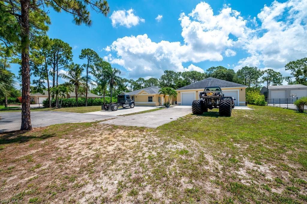 24709 Rodas Dr, Bonita Springs, FL 34135 Photo