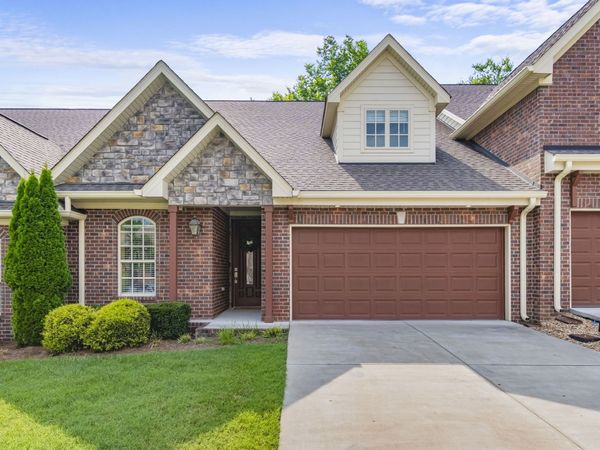 104 Nickolas Circle, Lebanon, TN 37087