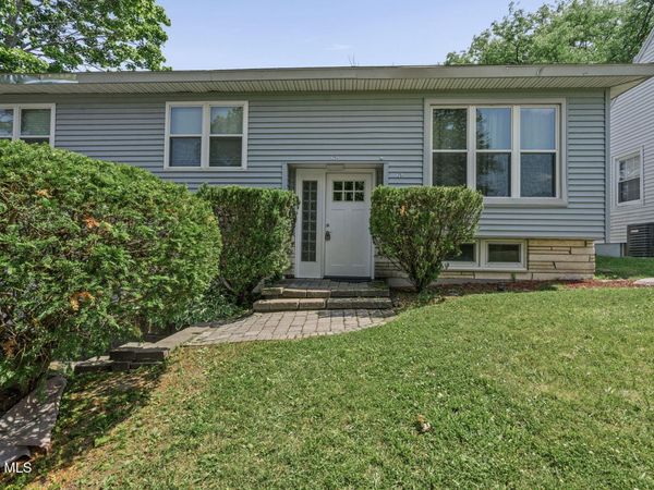 25 Edgecomb Street, Albany, NY 12209