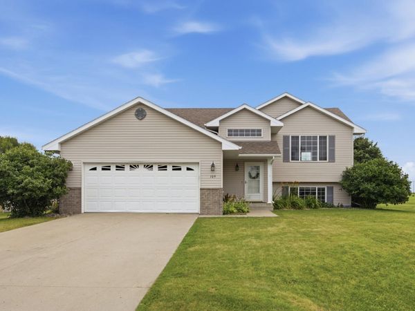 109 14th Street SW, Glyndon, MN 56547