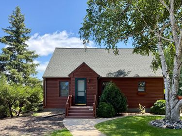 401 S 7th Street, Olivia, MN 56277