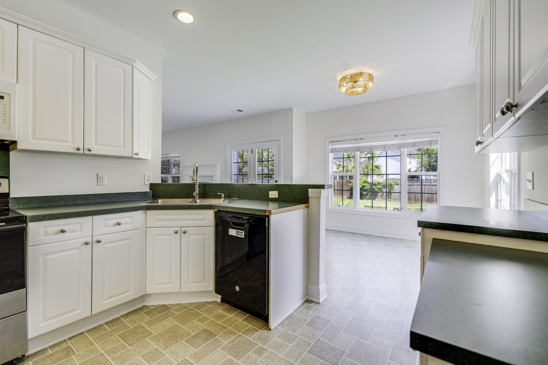 9214 Markleys Grove Boulevard Photo 27