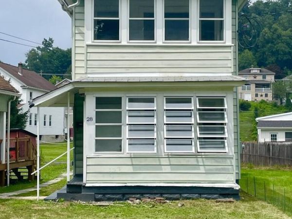 28 Coal , Unit Front, Glen Lyon, PA 18617