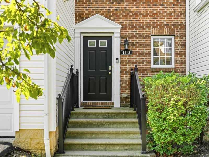 1113 Green Knoll Drive , Westerville, OH 43081 Photo 4