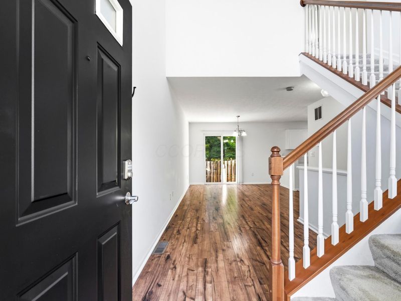 1113 Green Knoll Drive , Westerville, OH 43081 Photo 5