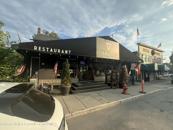 5335 New York 23 , Windham, NY 12496