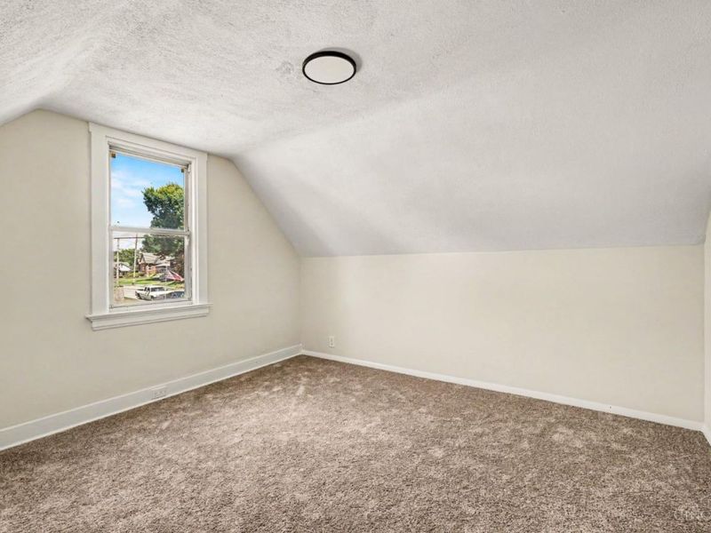 3992 Glenmore Avenue, Cheviot, OH 45211 Photo 17