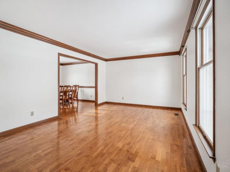7489 Fitzroy Court, West Chester, OH 45241 Photo 22