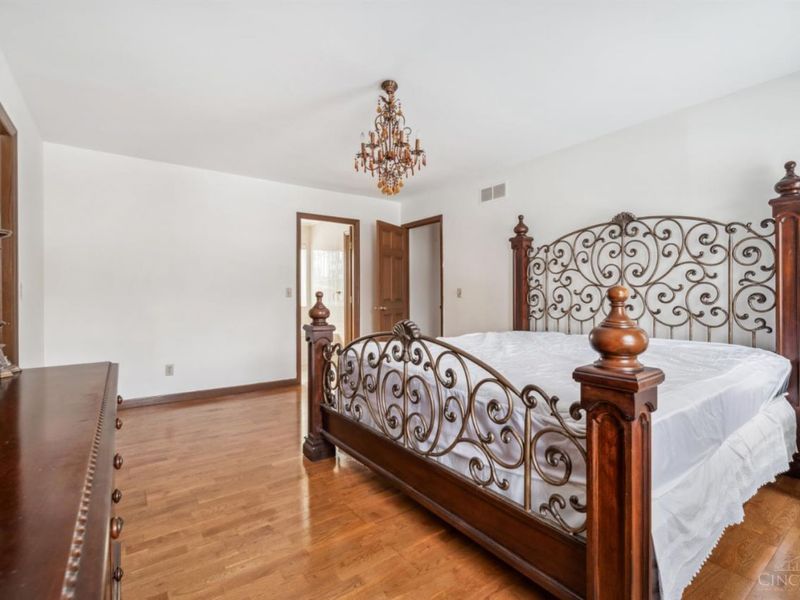 7489 Fitzroy Court, West Chester, OH 45241 Photo 34