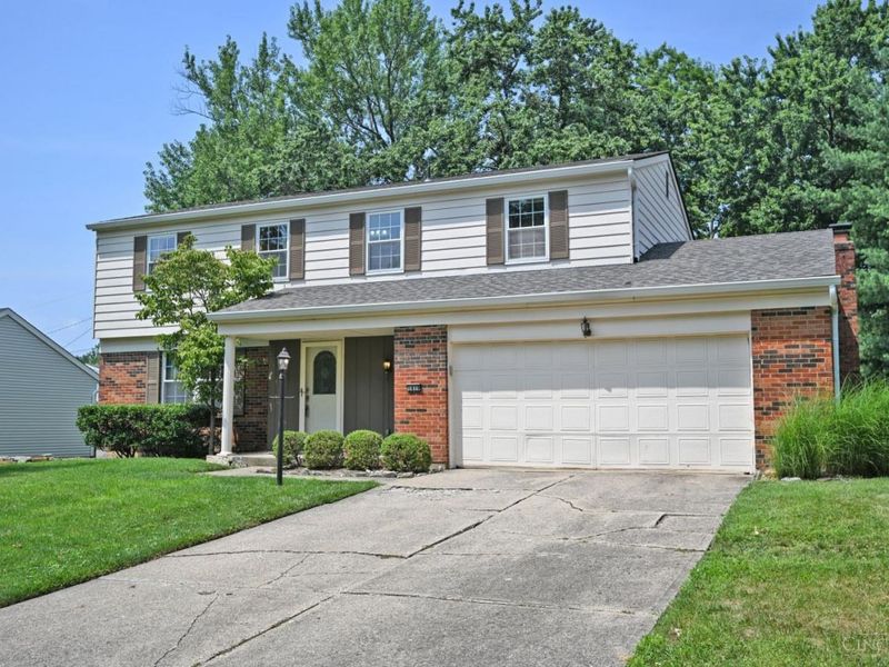 1819 Windhill Terrace, Cincinnati, OH 45255 Photo 2