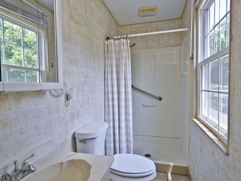 1819 Windhill Terrace, Cincinnati, OH 45255 Photo 24