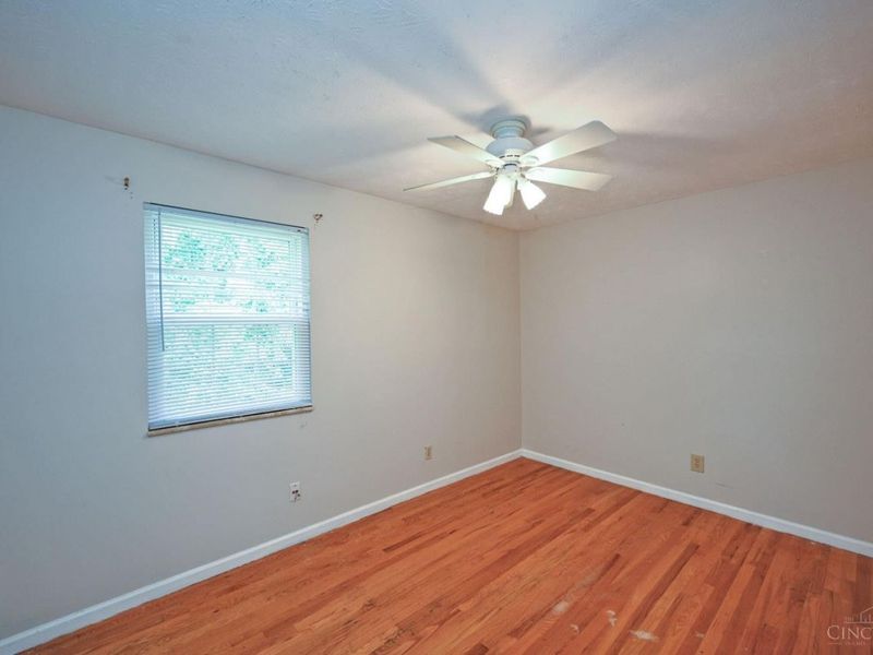 1819 Windhill Terrace, Cincinnati, OH 45255 Photo 33