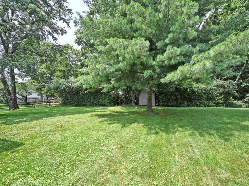 1819 Windhill Terrace, Cincinnati, OH 45255 Photo 43