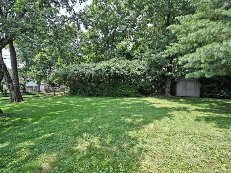 1819 Windhill Terrace, Cincinnati, OH 45255 Photo 45