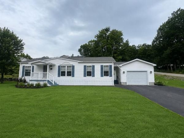 637 Benton Drive, Laconia, NH 03264