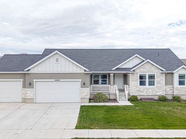 4602 N KINGS PEAK WAY WAY E, Eagle Mountain, UT 84005
