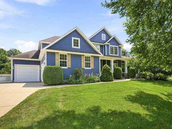 386 E 1050 N , Chesterton, IN 46304