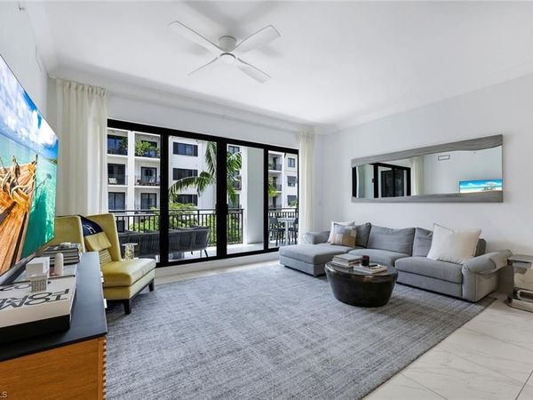 1135 3rd AVE S, Unit 303, NAPLES, FL 34102