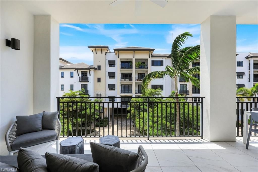 1135 3rd Ave S, Unit 303, Naples, FL 34102 Photo