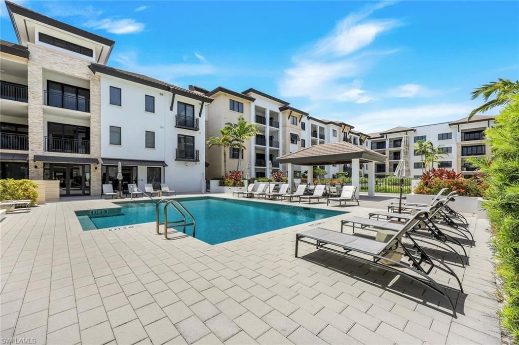 1135 3rd Ave S, Unit 303, Naples, FL 34102 Photo