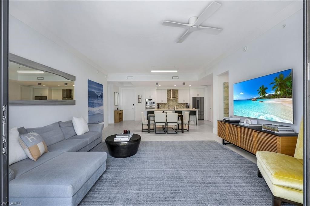 1135 3rd Ave S, Unit 303, Naples, FL 34102 Photo