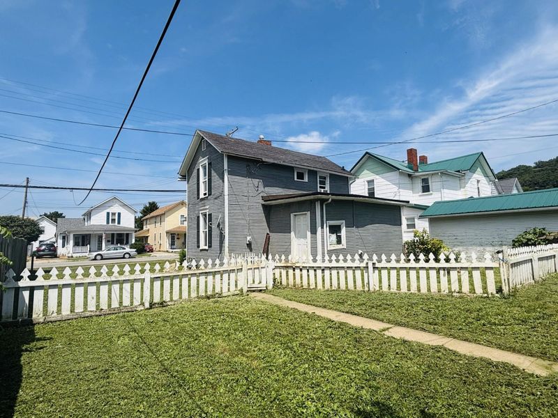 608 N Maple Street, Lancaster, OH 43130 Photo 9