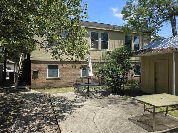 827 Camelia Ave, Baton Rouge, LA 70806