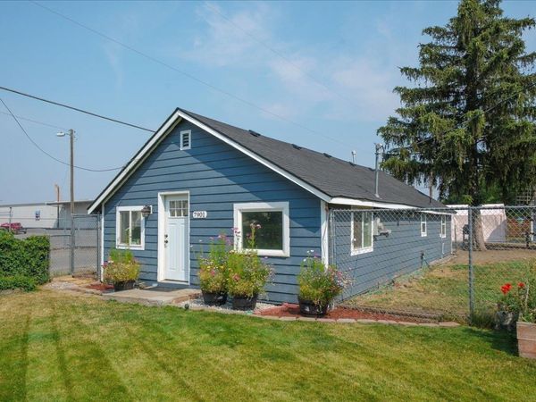 7901 E Valleyway Ave, Spokane Valley, WA 99212