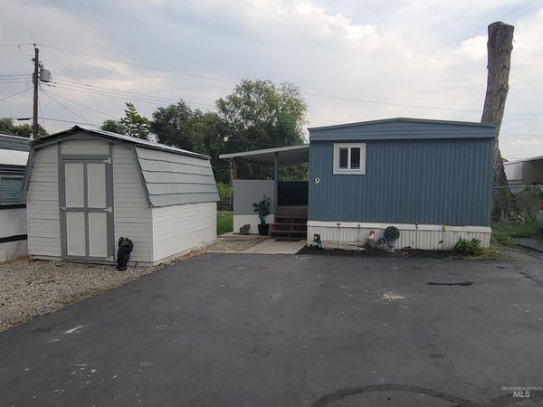 571 Caldwell Blvd, Unit 9, Nampa, ID 83651