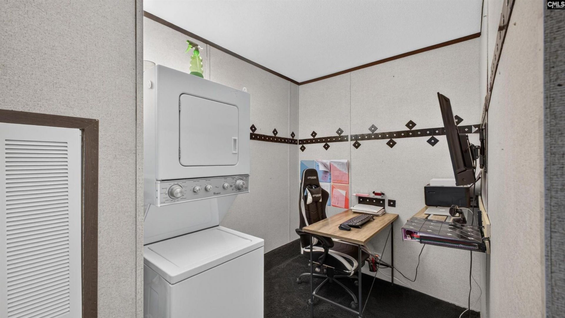 116 Parvis Road  Photo 20