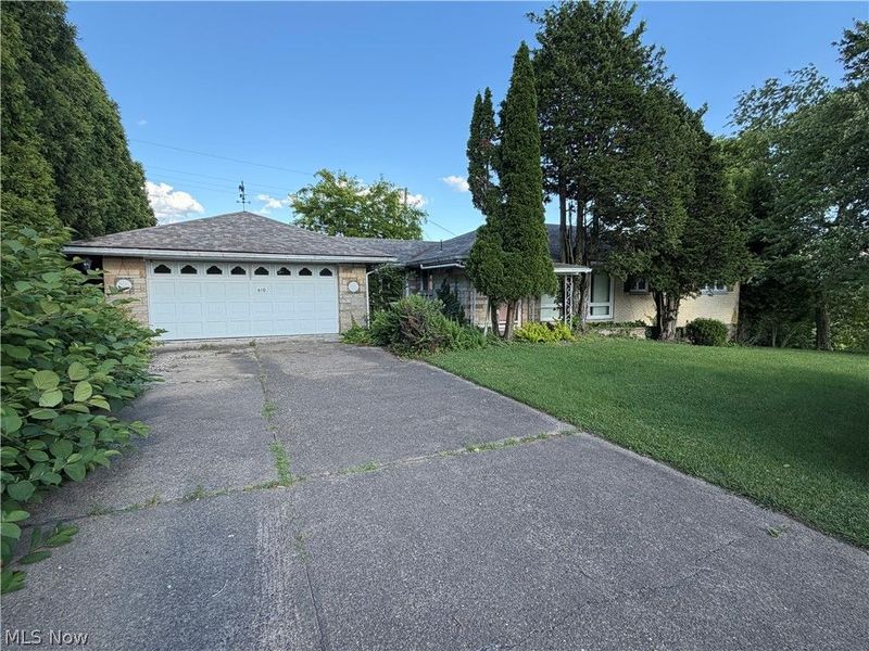 610 Broadview Circle, East Liverpool, OH 43920 Photo 3