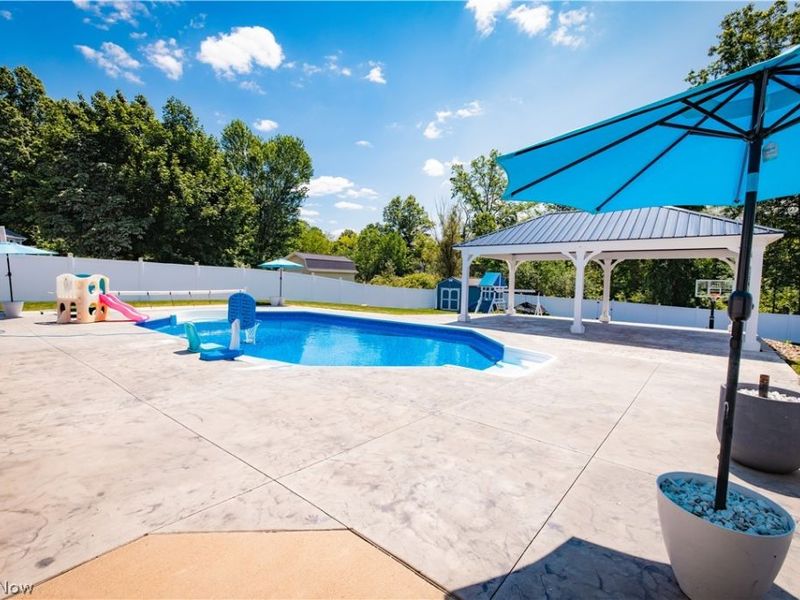 51 Sawmill Run Drive, Canfield, OH 44406 Photo 41