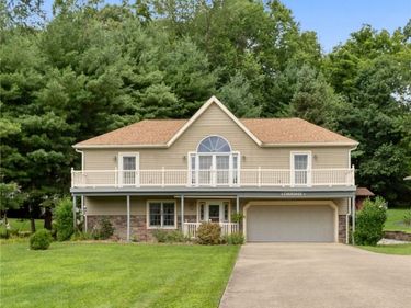 1 Cherokee Trail, Malvern, OH 44644