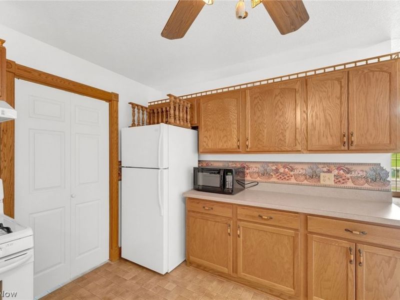1 Cherokee Trail, Malvern, OH 44644 Photo 11