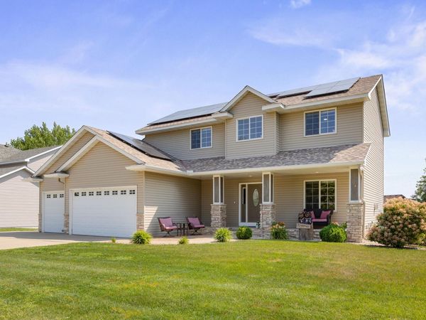 204 Heartland Road , Buffalo, MN 55313