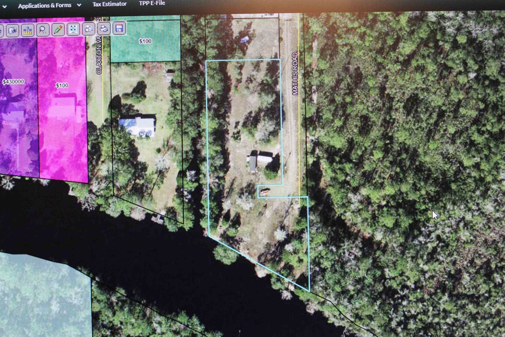 90 Mathis Road , Sopchoppy, FL 32358 Photo