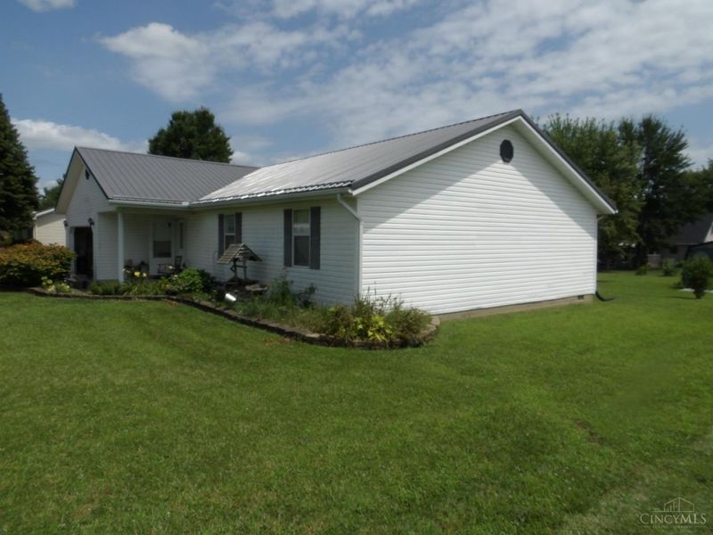 7603 Fairground Road, Marion Twp, OH 45107 Photo 3