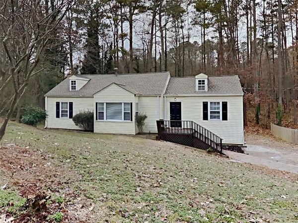 2004 Vicksburg Trail , Woodstock, GA 30189