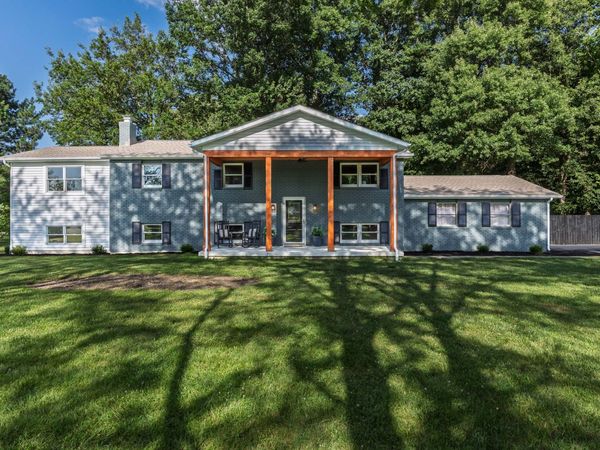 6110 Holiday Lane, Dublin, OH 43016
