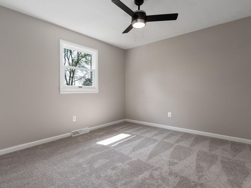 6110 Holiday Lane, Dublin, OH 43016 Photo 28