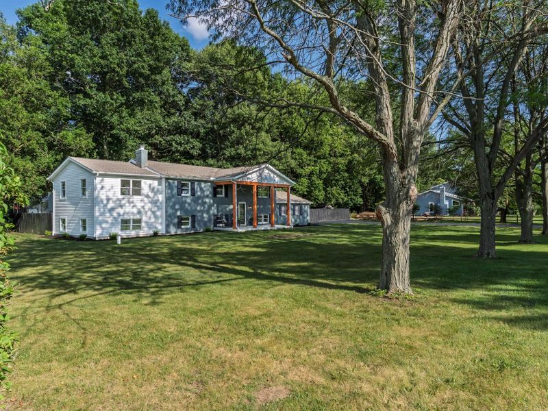 6110 Holiday Lane, Dublin, OH 43016 Photo 4