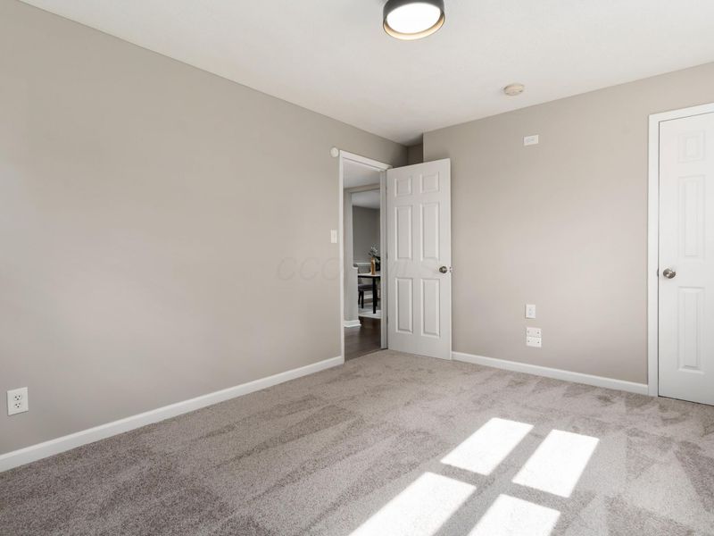 6110 Holiday Lane, Dublin, OH 43016 Photo 40