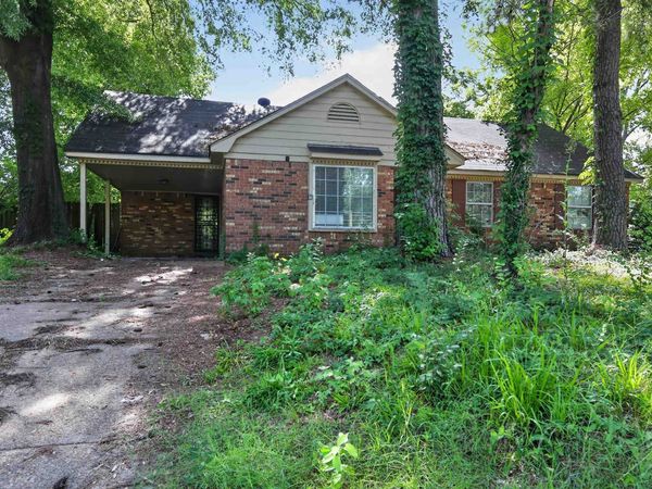 4146 OVERTON CROSSING RD, Memphis, TN 38127