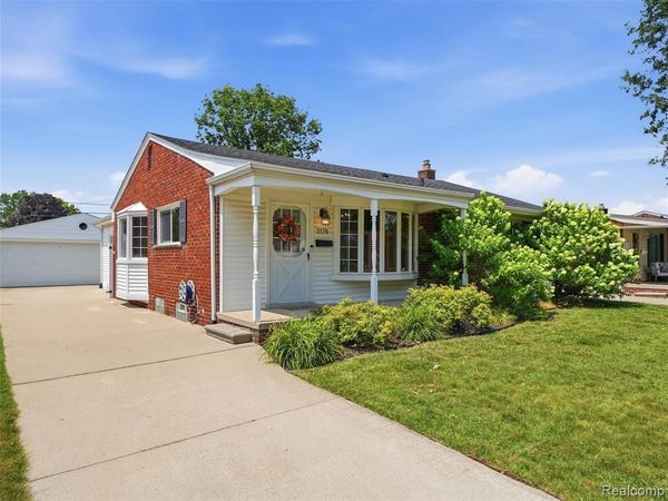 3170 Maxwell Street , Trenton, MI 48183