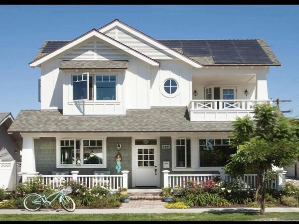 421 8th St., Coronado, CA 92118
