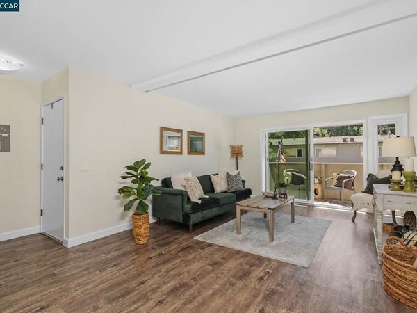 73 Brookwood Rd, Unit 33, Orinda, CA 94563