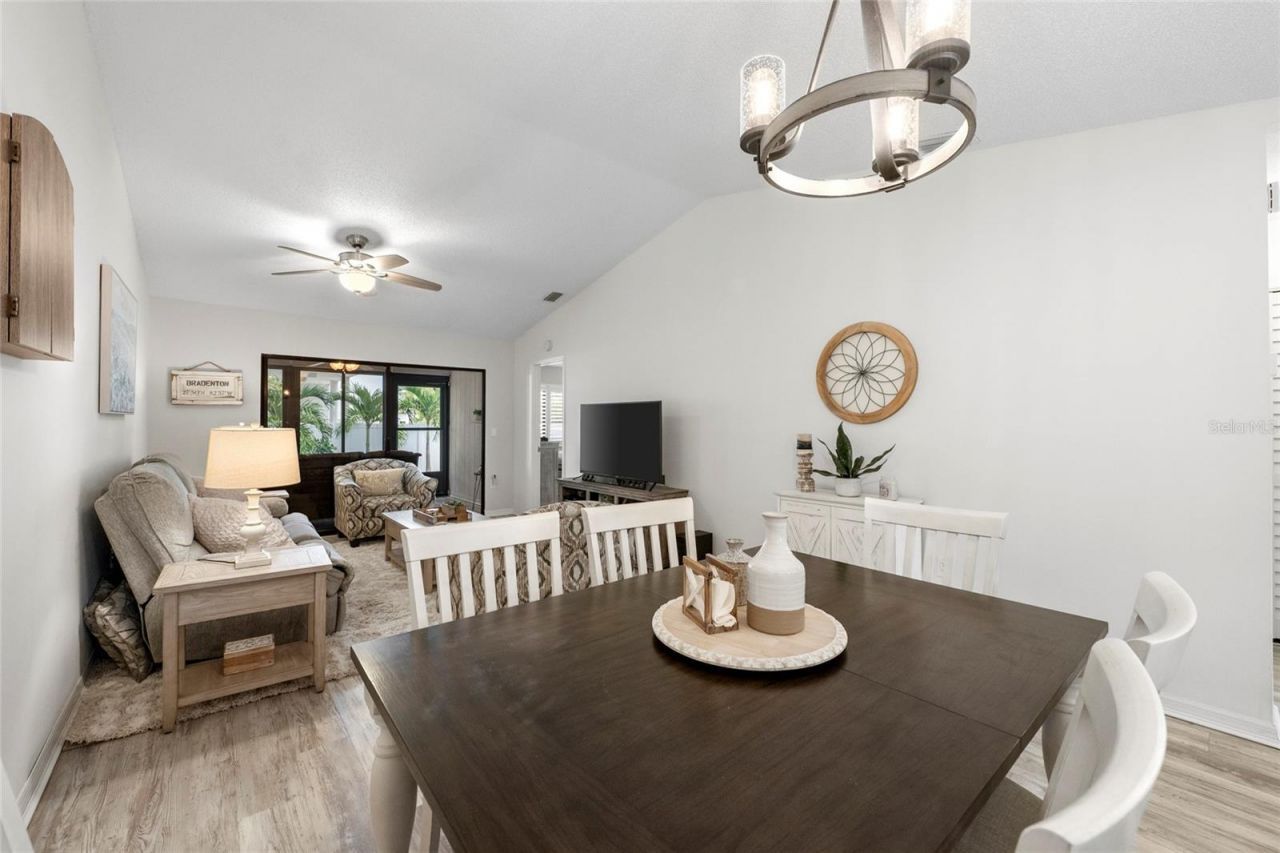 6015 27th Street W, Unit 1C, Bradenton, FL 34207 Photo