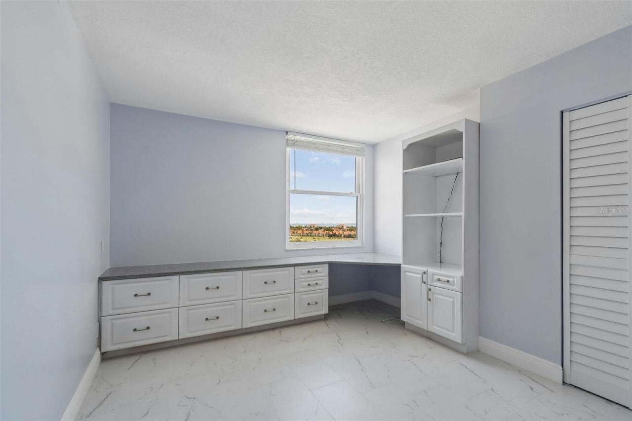 6265 Sun Boulevard, Unit 1004, Saint Petersburg, FL 33715 Photo