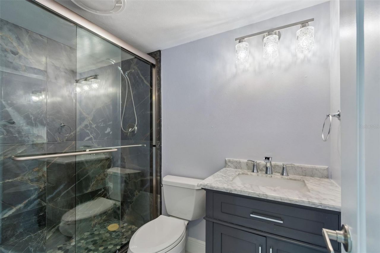 6265 Sun Boulevard, Unit 1004, Saint Petersburg, FL 33715 Photo